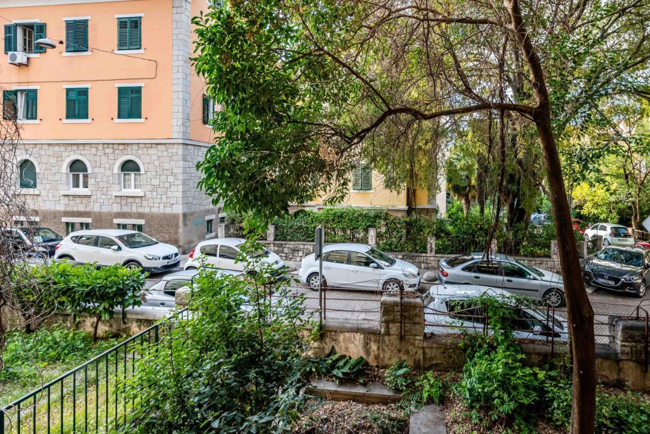 Beautiful Apartment In Split Center Exterior photo